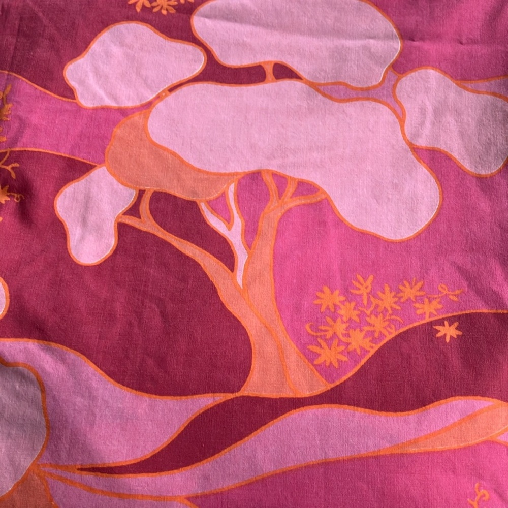 Cannon Mandarin Garden vintage full fitted sheet cranberry color way